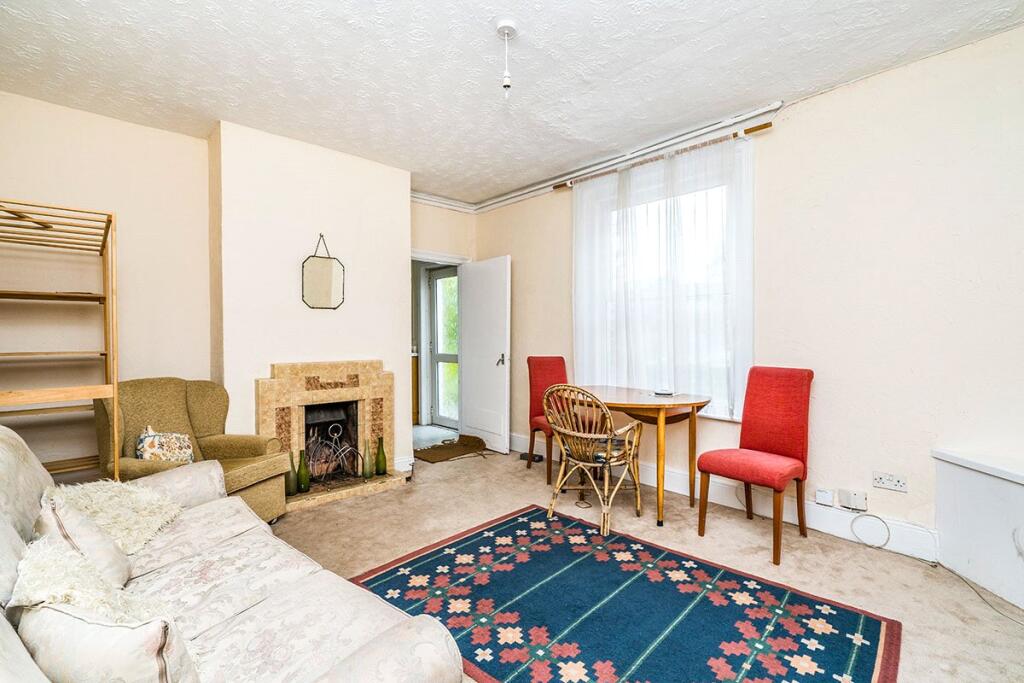 61, Alma Road photo 2