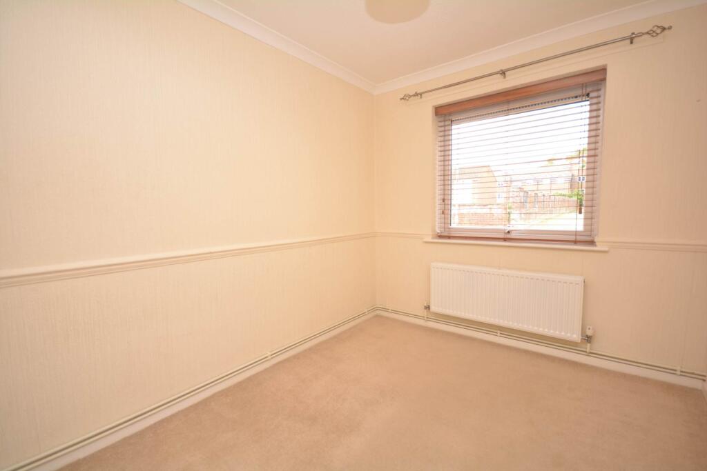 Apartment in Botley, Waterside, Chesham - View 5
