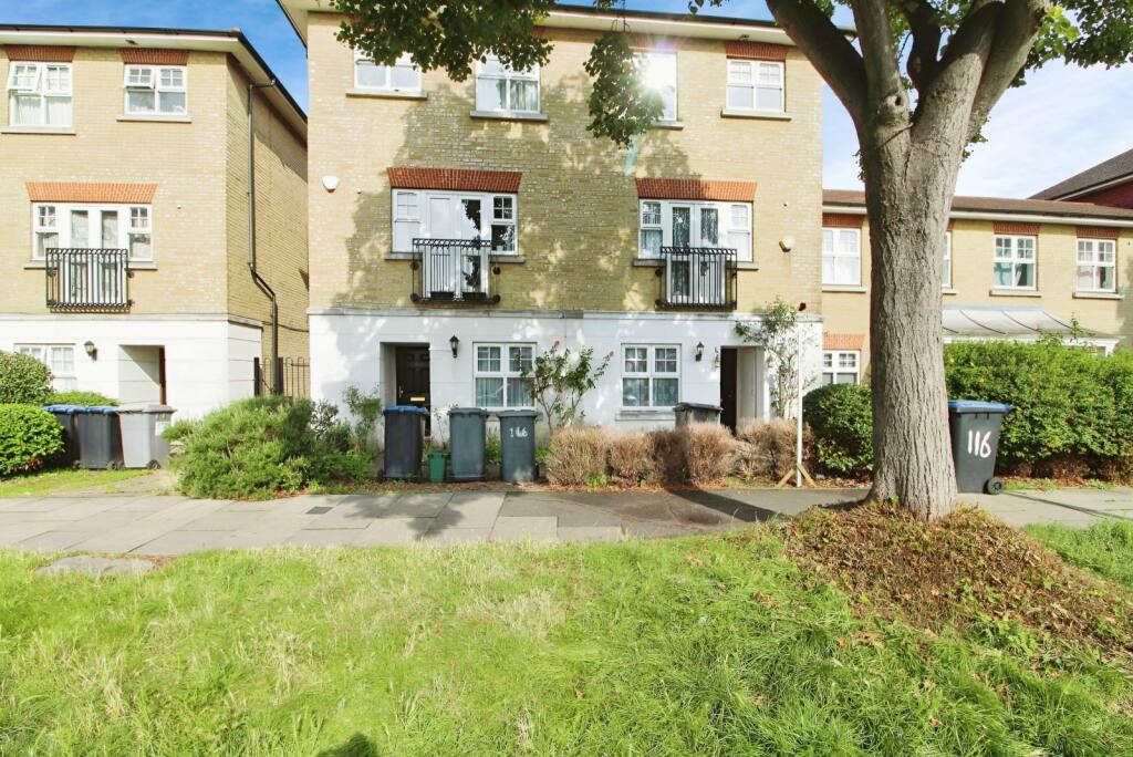 Main image of property: Honeypot Lane, Kingsbury, London, NW9