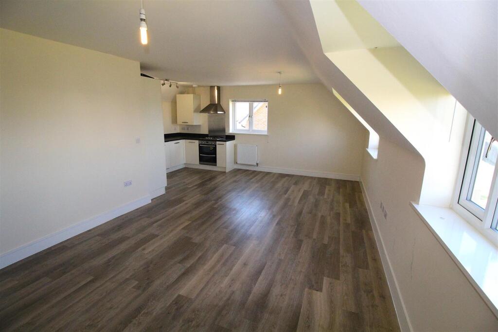 Apartment in Coventry - View 4