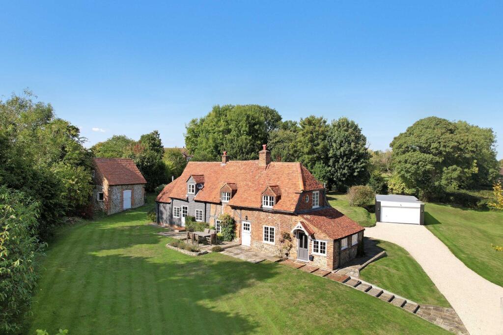 Main image of property: Retreat Lane, Bledlow Ridge, Buckinghamshire, HP14