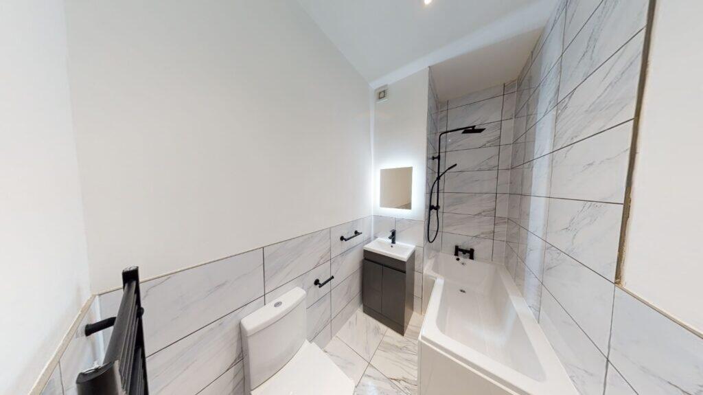 Apartment in Aberdeen - View 4