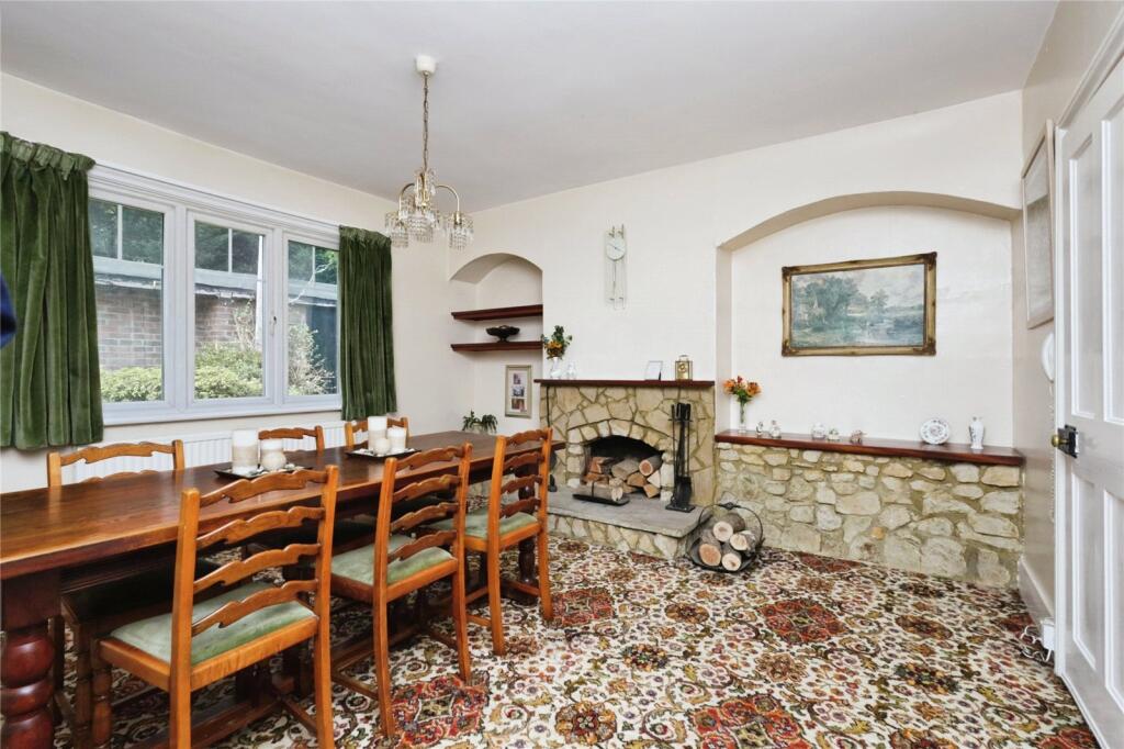 House in Wealden, Warbleton - More