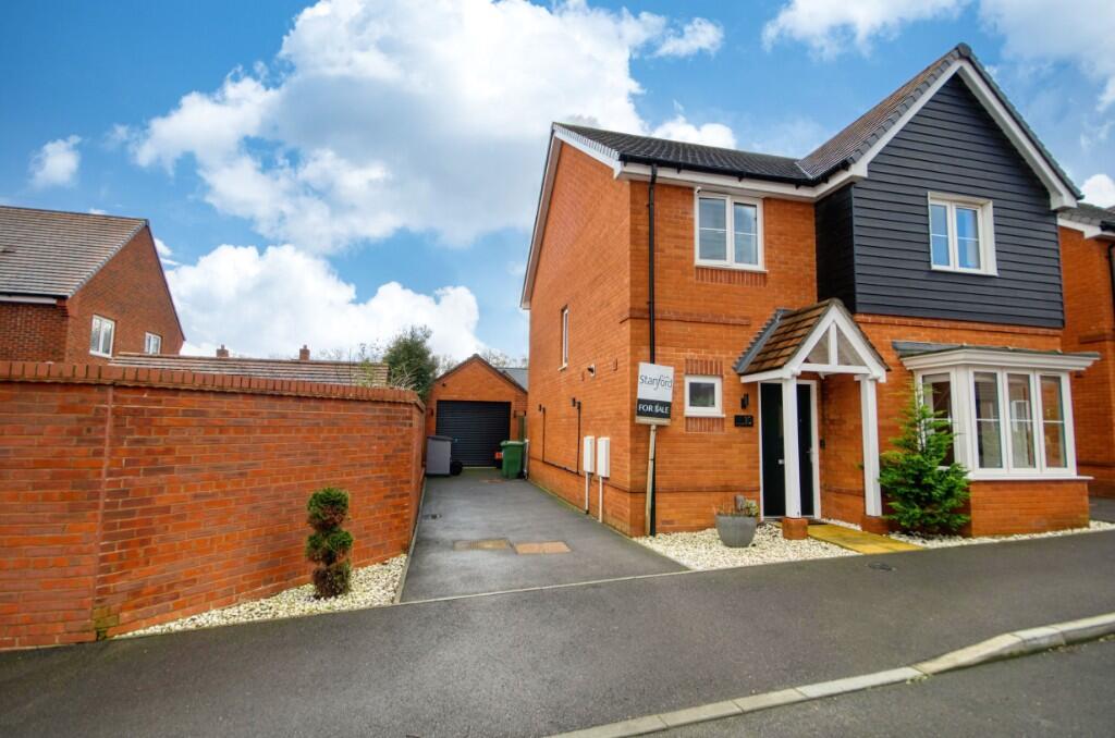 Main image of property: Harper Road, Botley, SO32