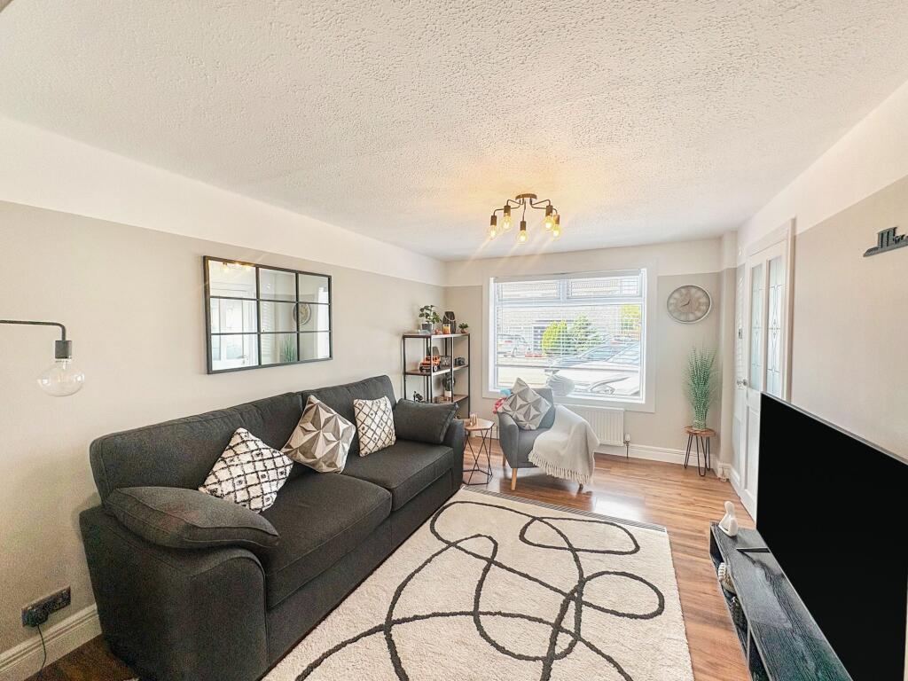 House in Kilmarnock, North Ayrshire - View 3