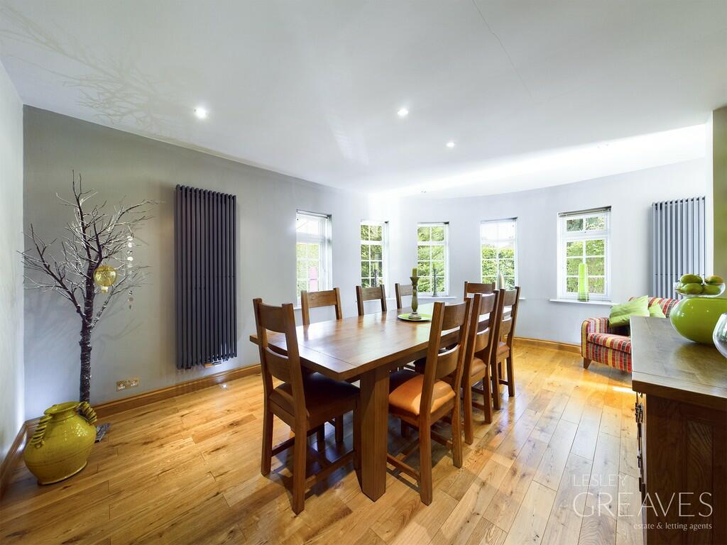 House in Nottingham, Burton Joyce - View 5
