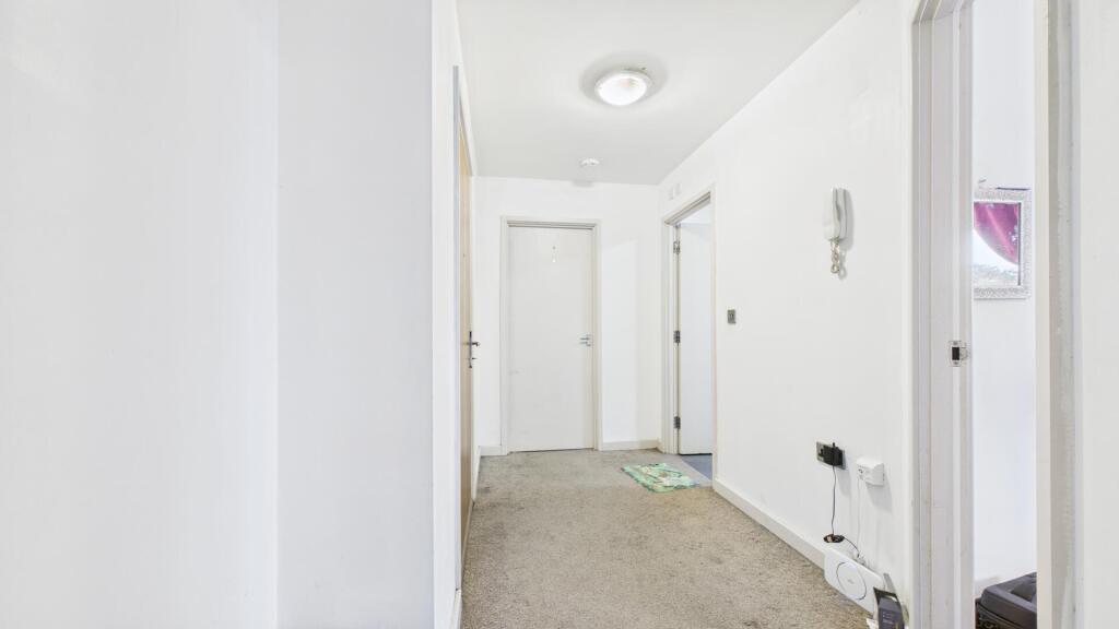 Apartment in Peterborough - More