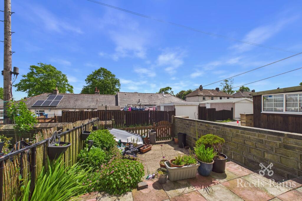 Blackmoorfoot Road, Crosland Moor, Huddersfield, West Yorkshire, HD4 - View 3