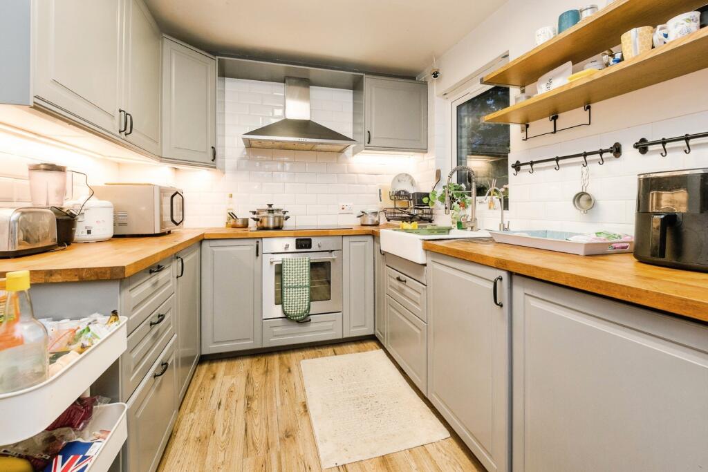 House in London, Beckton - View 3