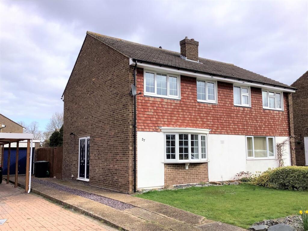 Main image of property: Swansholme Gardens, Sandy