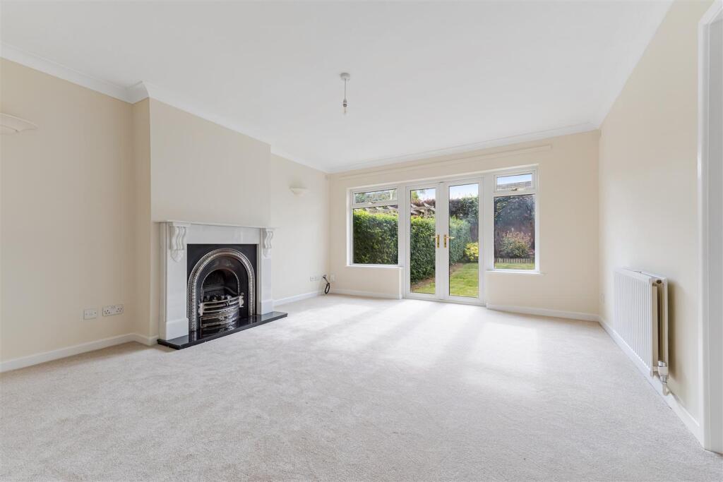Hillcrest Road, Nailsea photo 4