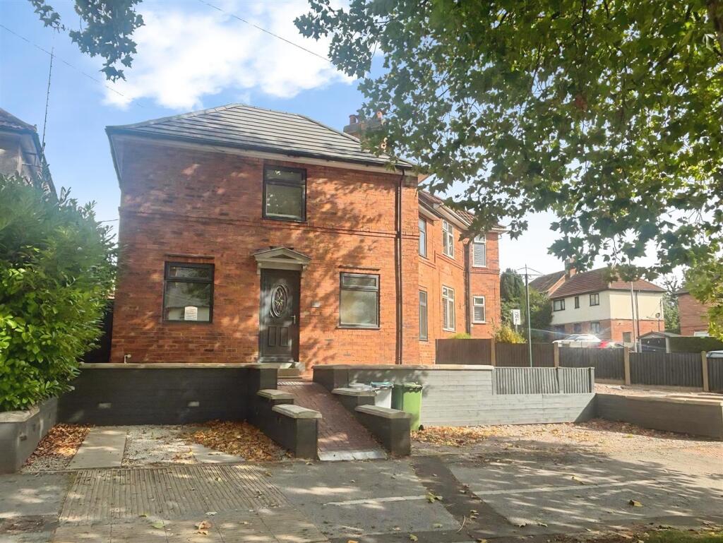 Main image of property: Mansfield Road, Blidworth, Mansfield