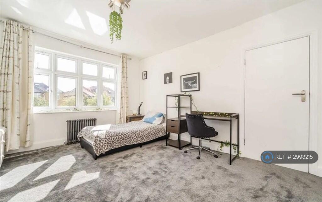 House in London - More