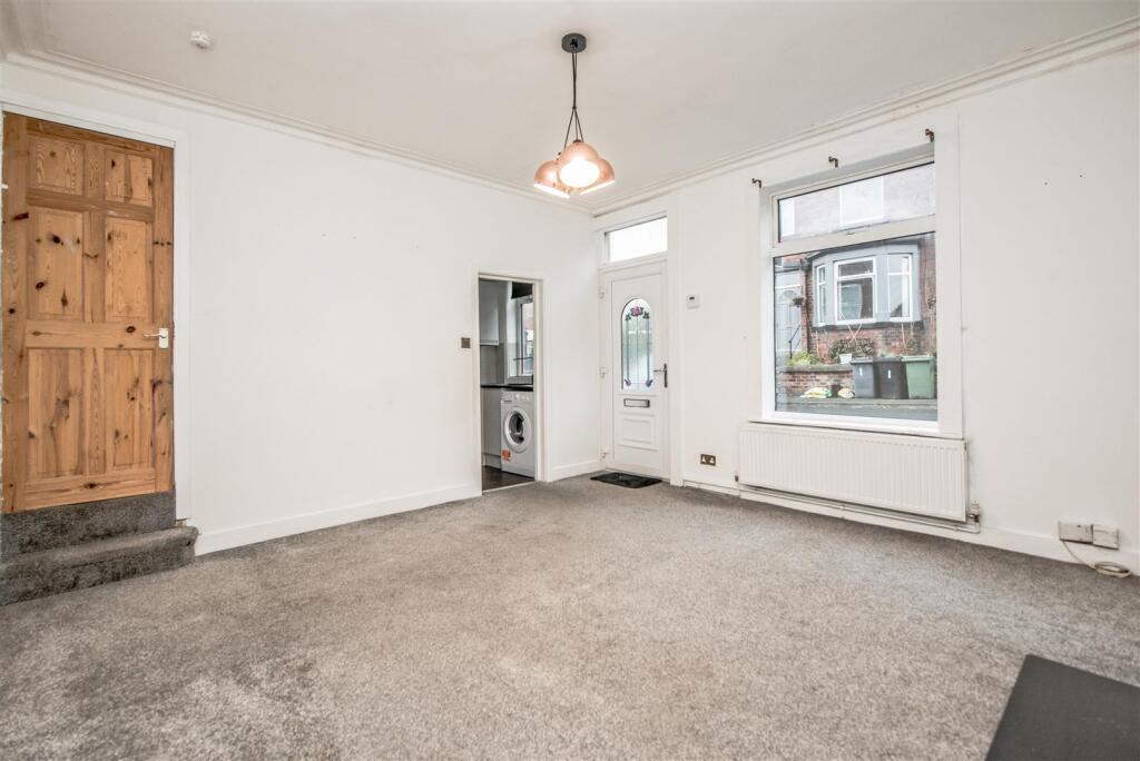 Cobden Terrace, Farnley, Leeds photo 2