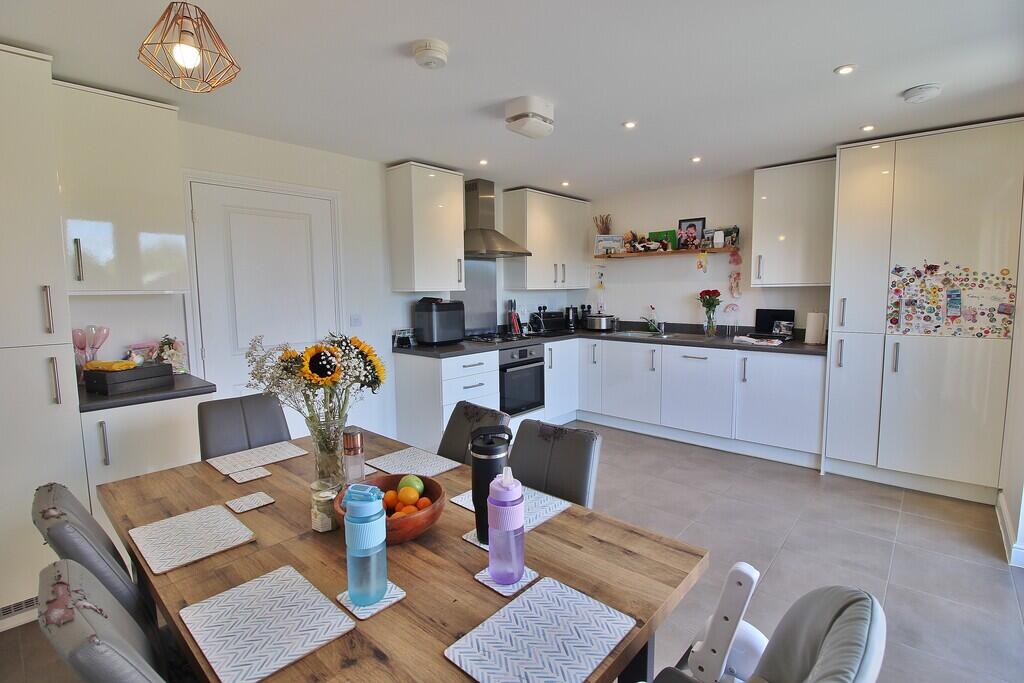 House in Winchester, Berewood, Newlands - View 2