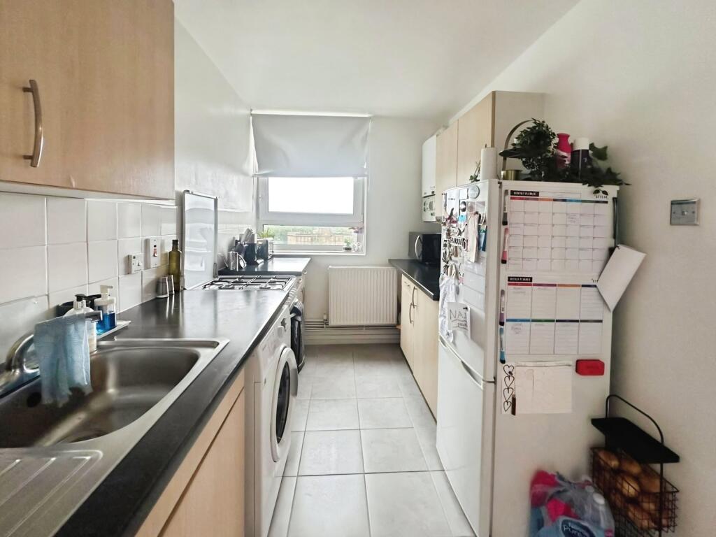 Apartment in London, Plaistow - View 5