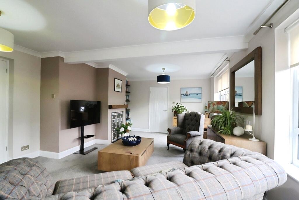 House in South Norfolk, Lynch Green, Hethersett - More