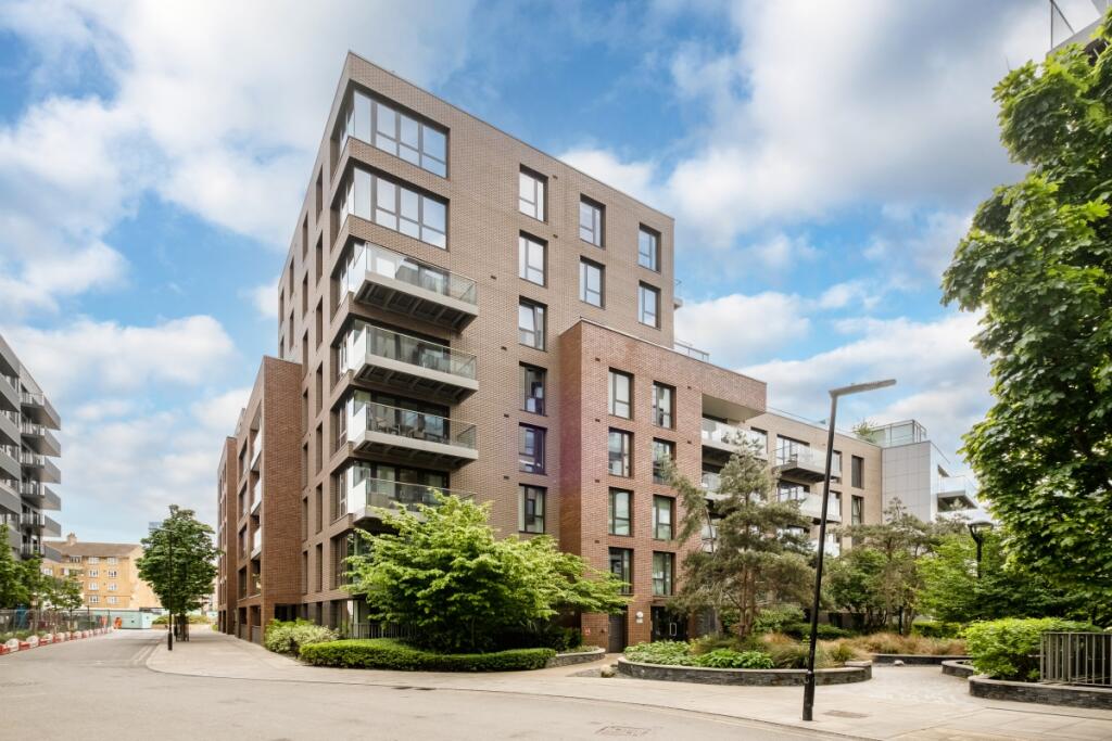 Main image of property: Devan Grove London N4