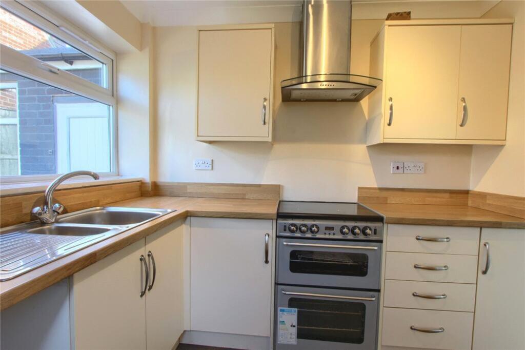 House in Stockton-on-Tees - View 2