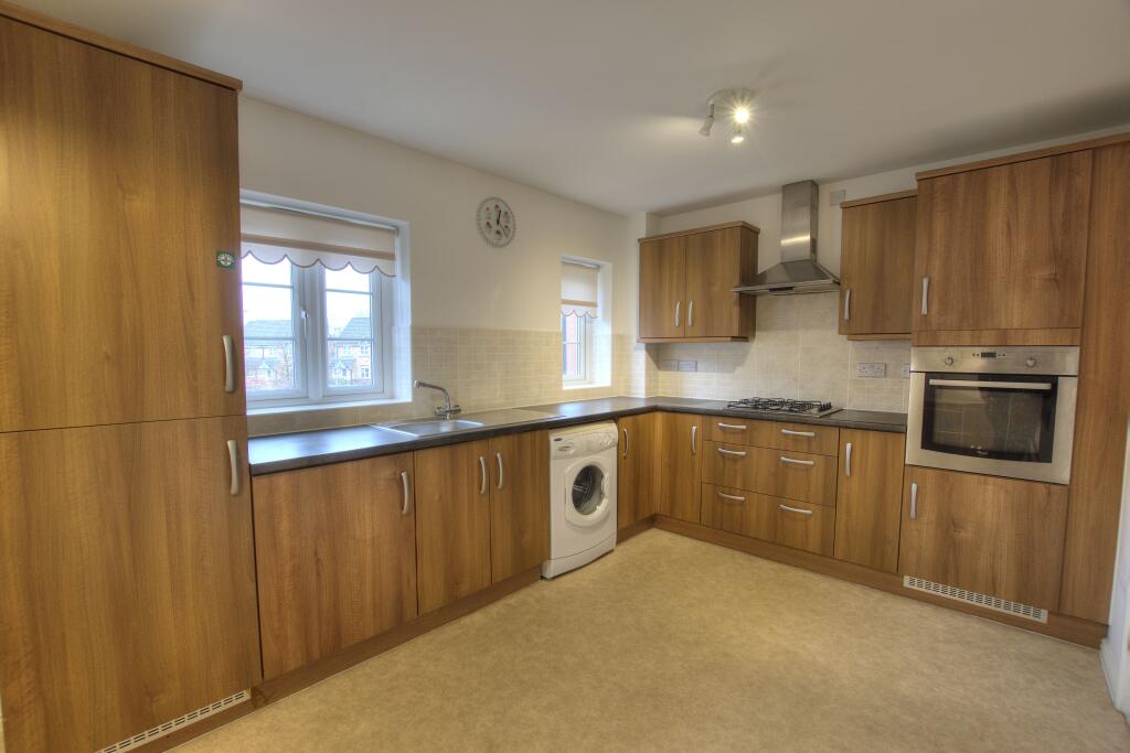 Portland Road, Warrington, WA5 photo 3