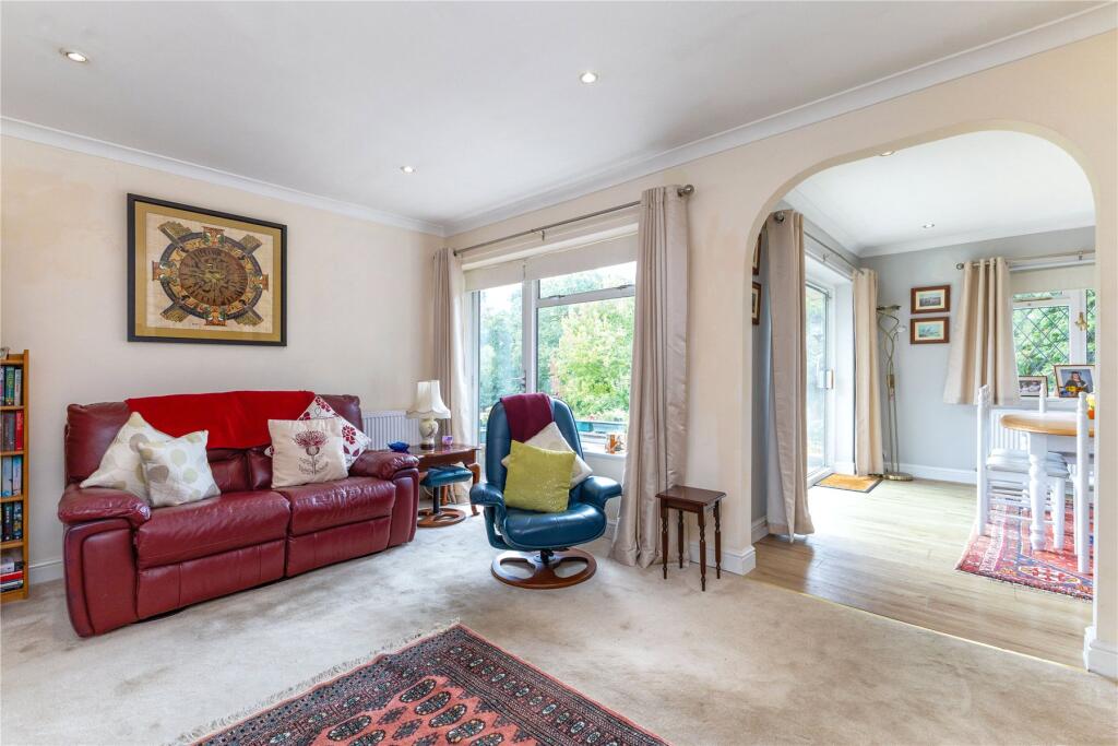 House in Guildford - View 4