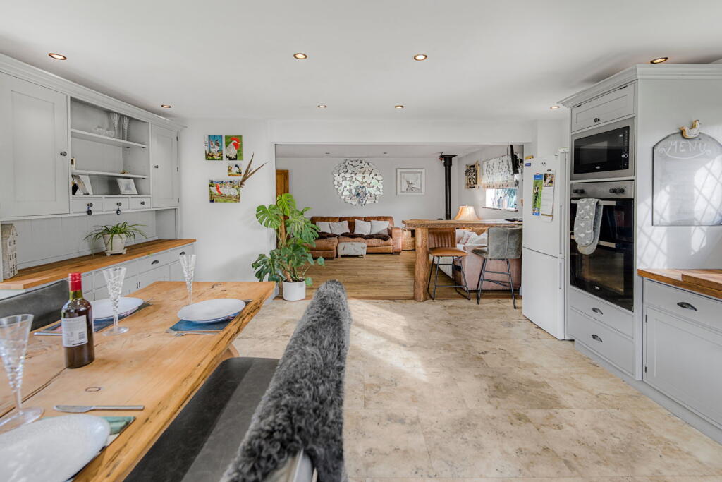 House in West Suffolk, Brockley - View 5