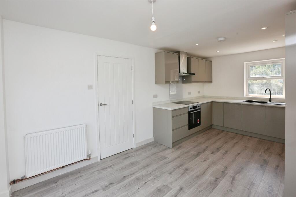 House in Fareham, Heathfield - View 3