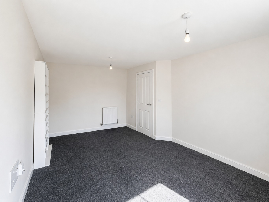 House in Sefton, Liverpool City Region - View 5