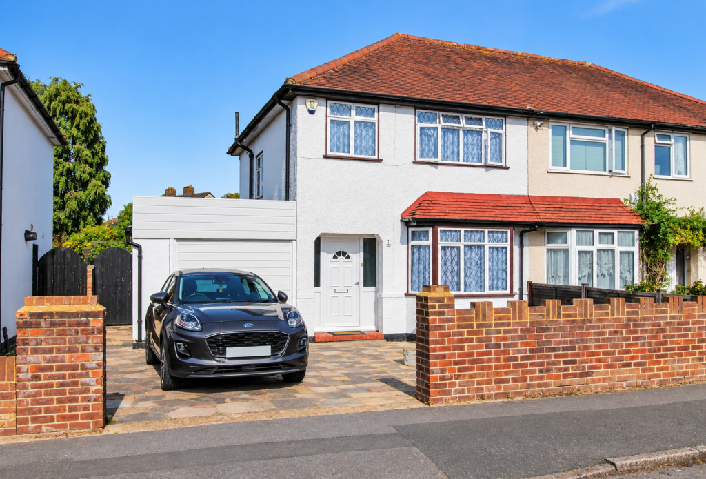 House in Kingston upon Thames
