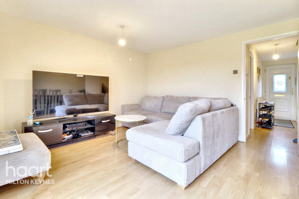 Brearley Avenue, Oldbrook photo 2