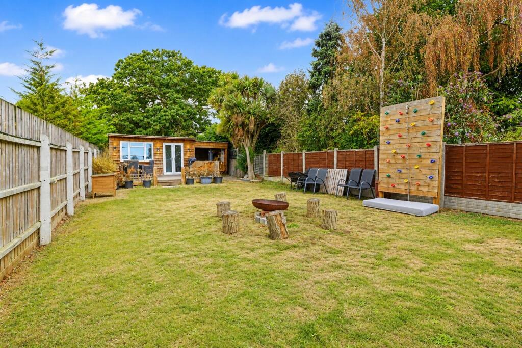 House in Chelmsford - View 3