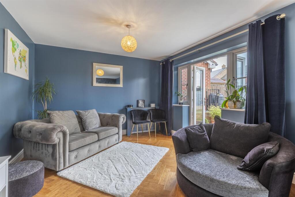 House in Swale, Orchard Green, Faversham - View 5
