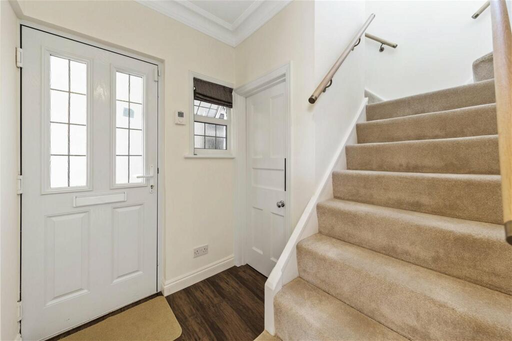 Neale Avenue, Kettering - View 6