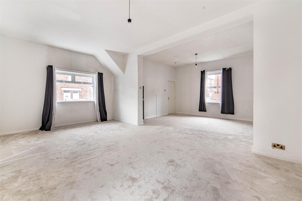 House in Newcastle upon Tyne, Tyne and Wear - View 4