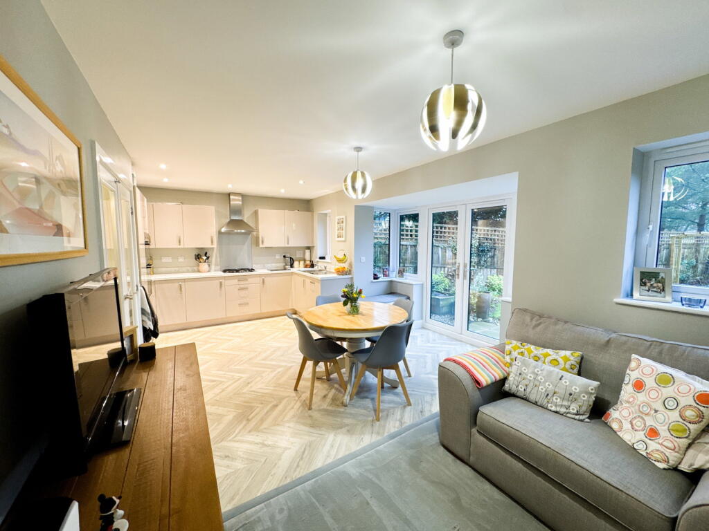 House in Newcastle upon Tyne - More