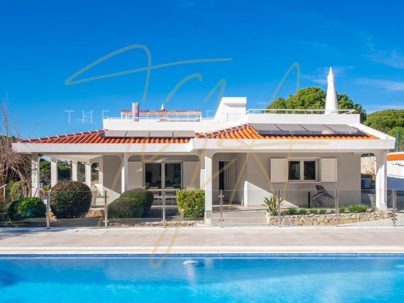 Main image of property: Algarve, Almancil