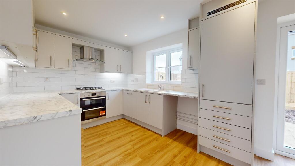 Plot 312 Curtis Fields, 43 Blossom Grove Weymouth, DT4 0FT photo 2