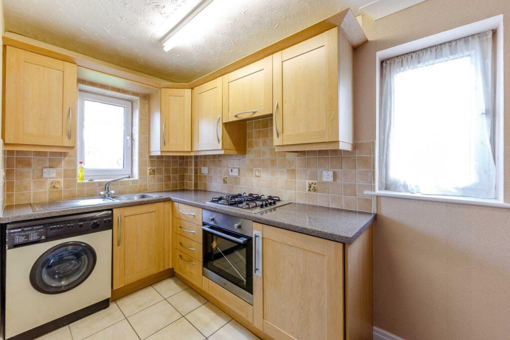 House in Leeds, Blackgates, West Ardsley - View 5