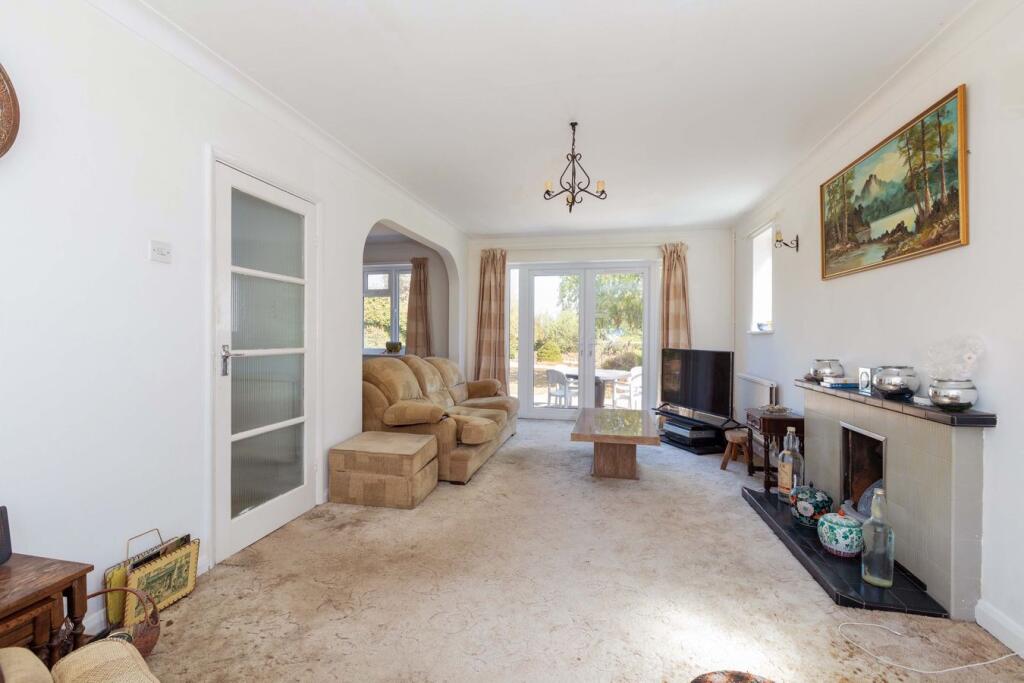House in Slough - View 3