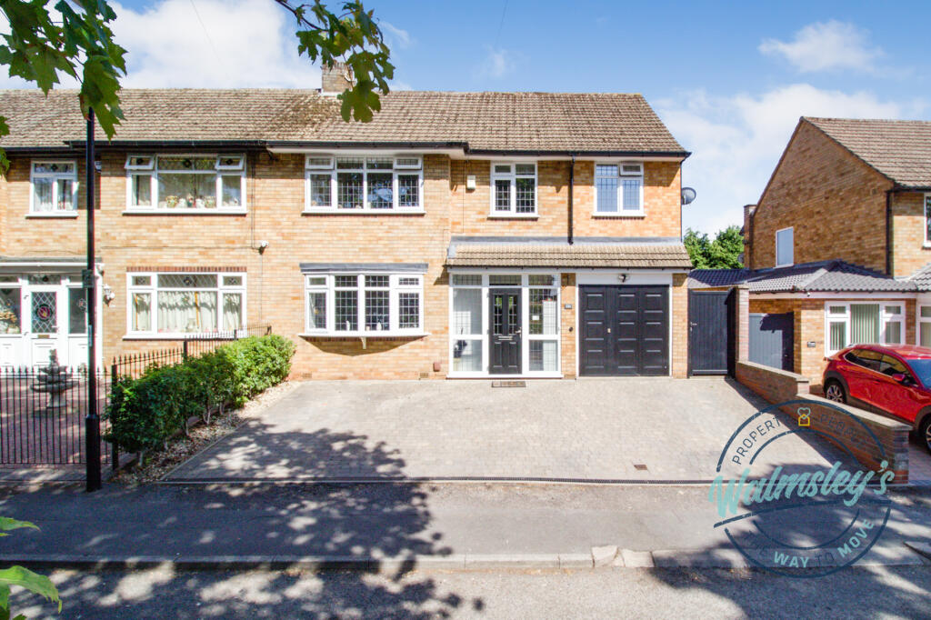 Main image of property: Leamington Road, Coventry, CV3