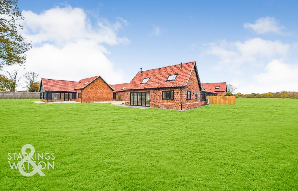 4-bed other on Mitchells Yard, Mill Road, Winfarthing, Diss, £525,000