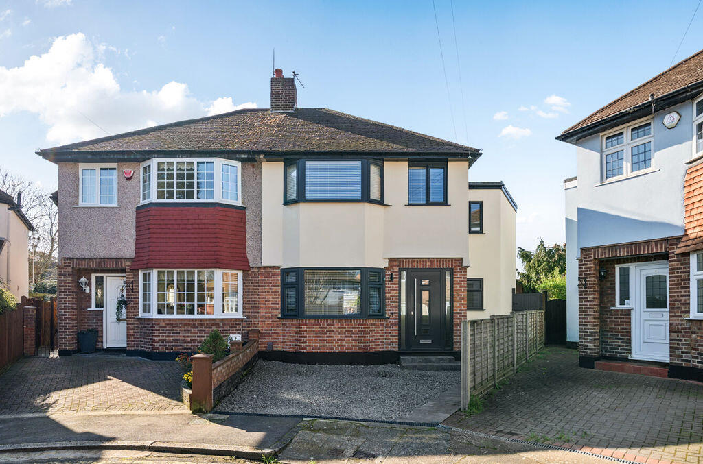 Main image of property: Sparrows Lane, New Eltham