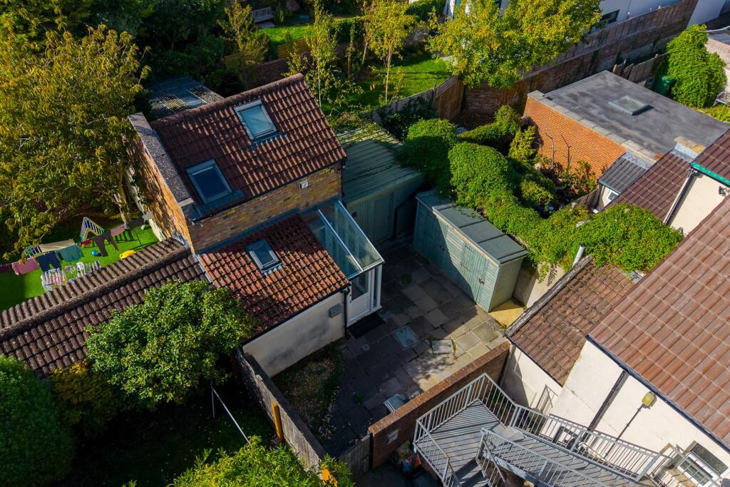 House in Bristol, Henleaze - View 5