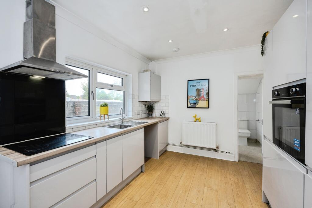 Belgrave Road, Gorseinon, Swansea, SA4 - View 2