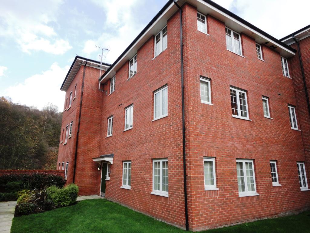 Main image of property: Churchbeck Chase, Stoneclough, Manchester M26 1RG