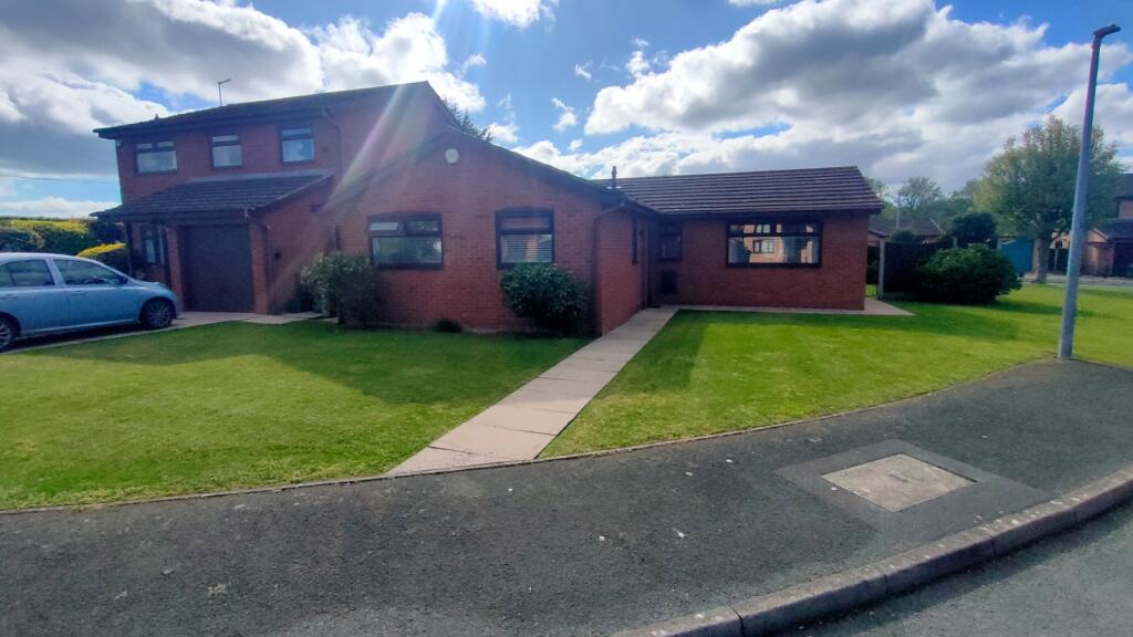 Main image of property: Green Meadows, New Broughton, Wrexham, LL11