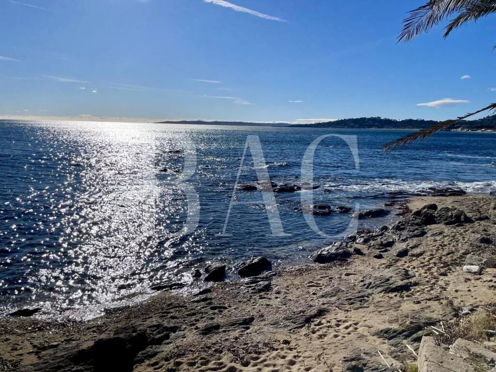 Main image of property: Provence-Alps-Cote d`Azur, Var, Ste-Maxime