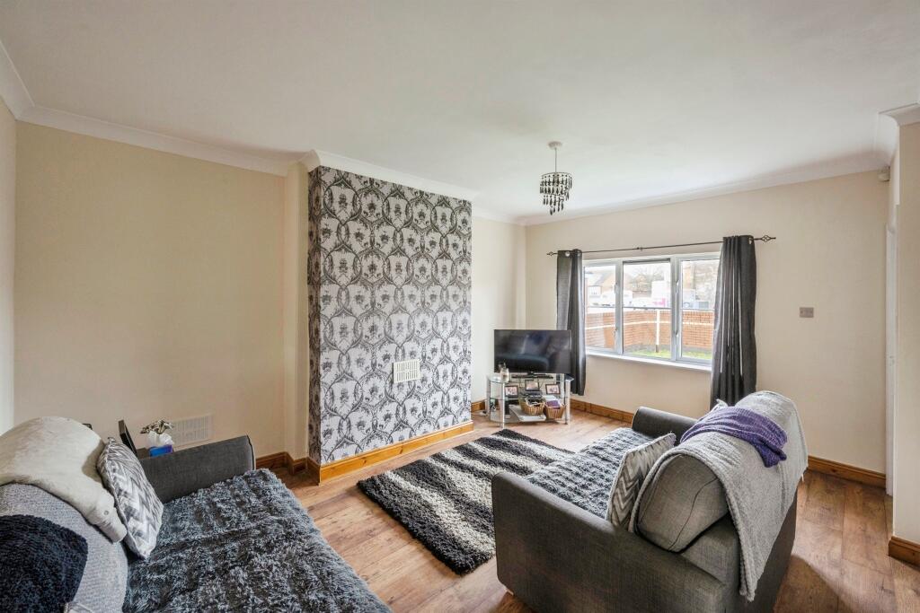 Emerson Avenue, Stainforth, Doncaster photo 3