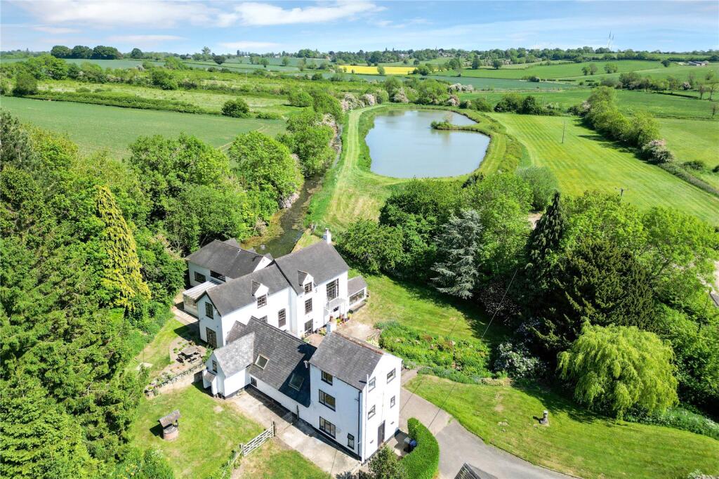 Main image of property: Stemborough Mill, Leire