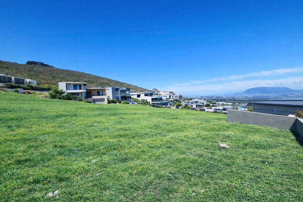 Main image of property: Western Cape, Parow